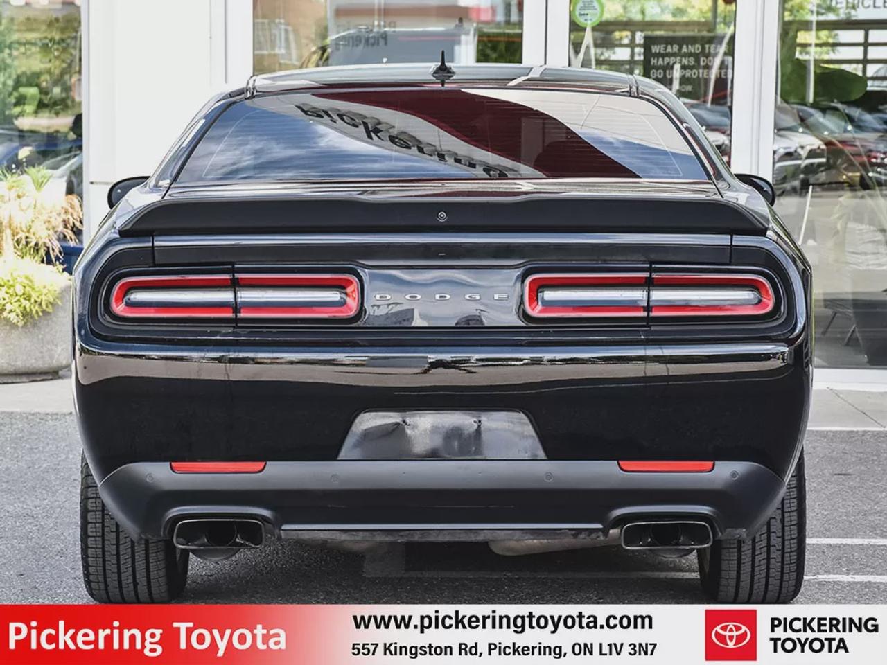 2023 Dodge Challenger R/T Photo