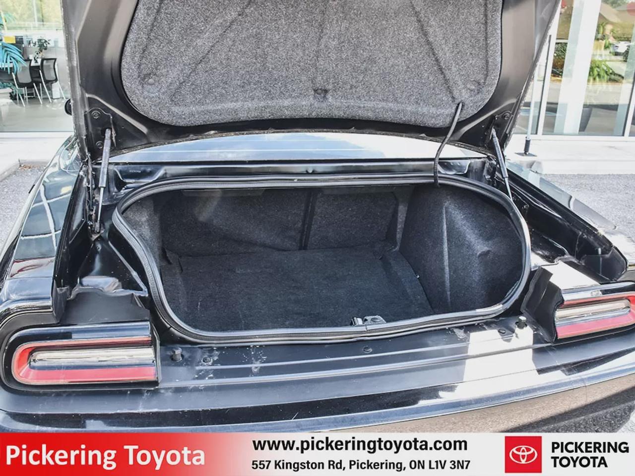 2023 Dodge Challenger R/T Photo