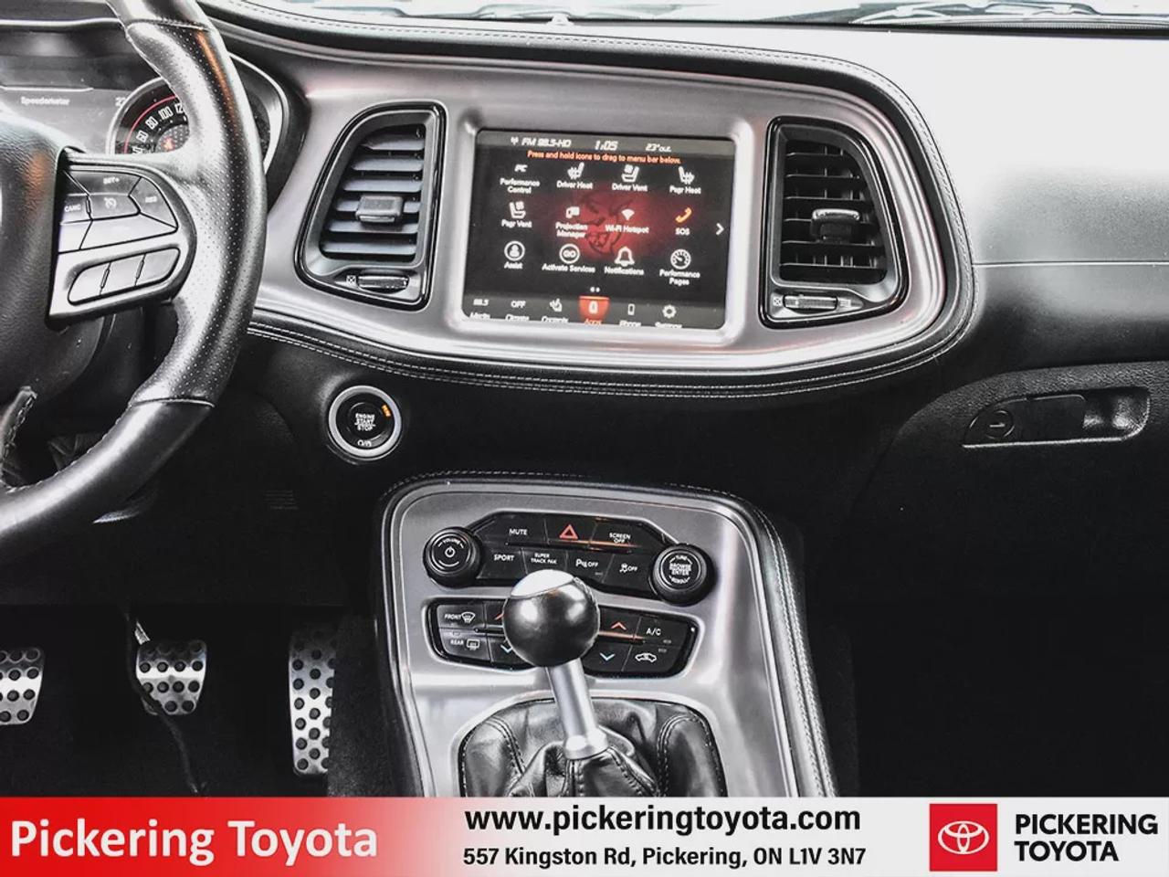 2023 Dodge Challenger R/T Photo