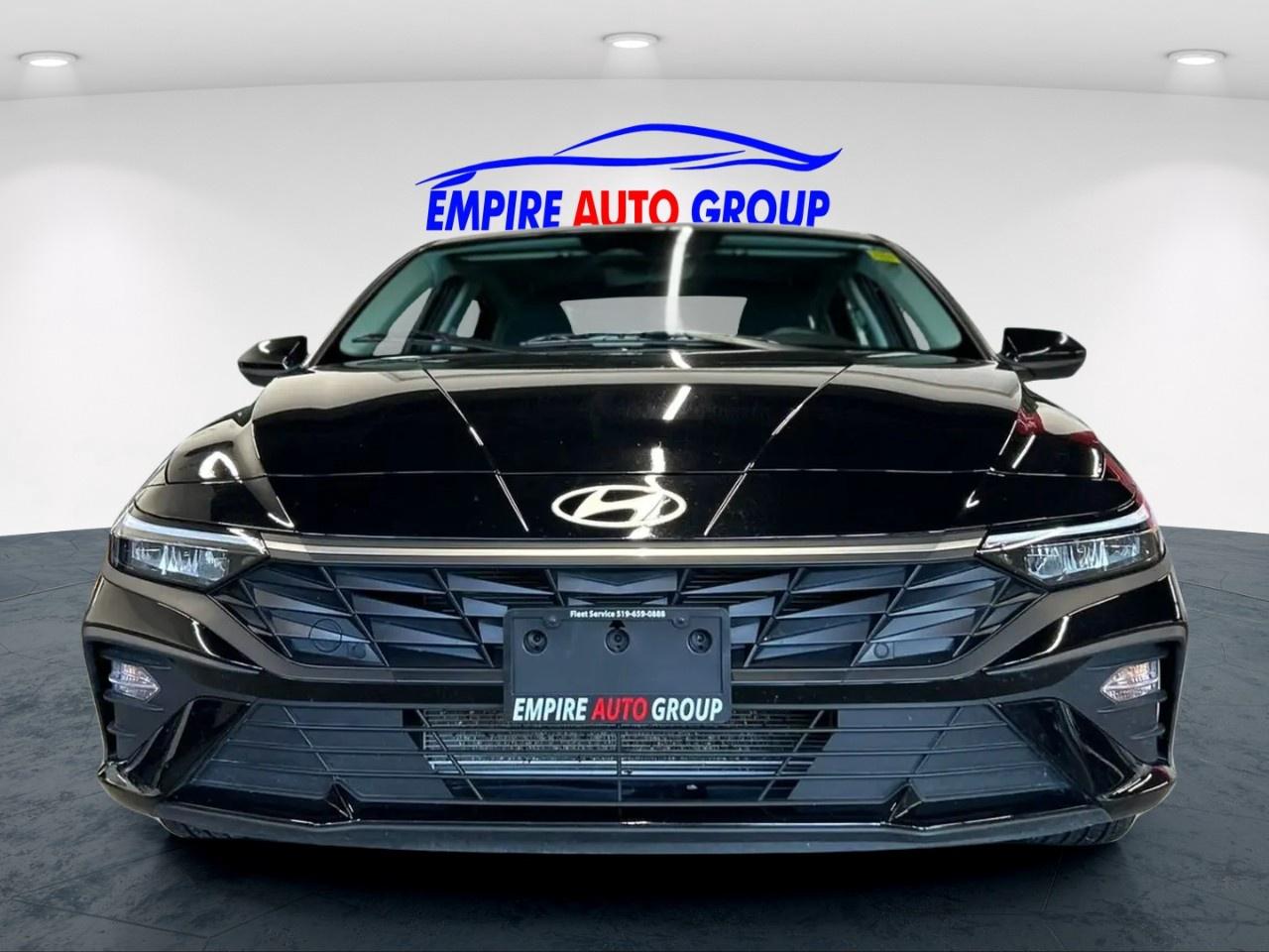 2025 Hyundai Elantra SEL Photo