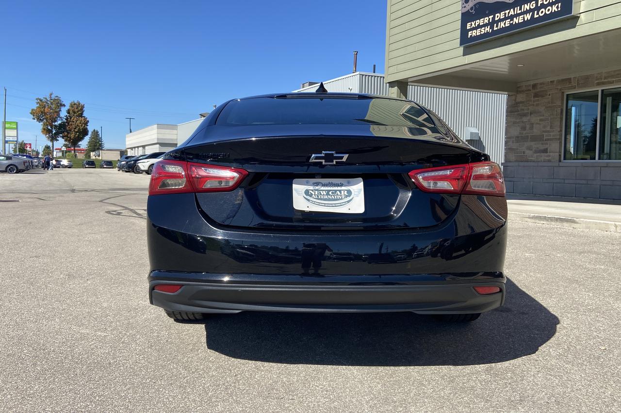 2023 Chevrolet Malibu 4dr Sdn 2LT Photo