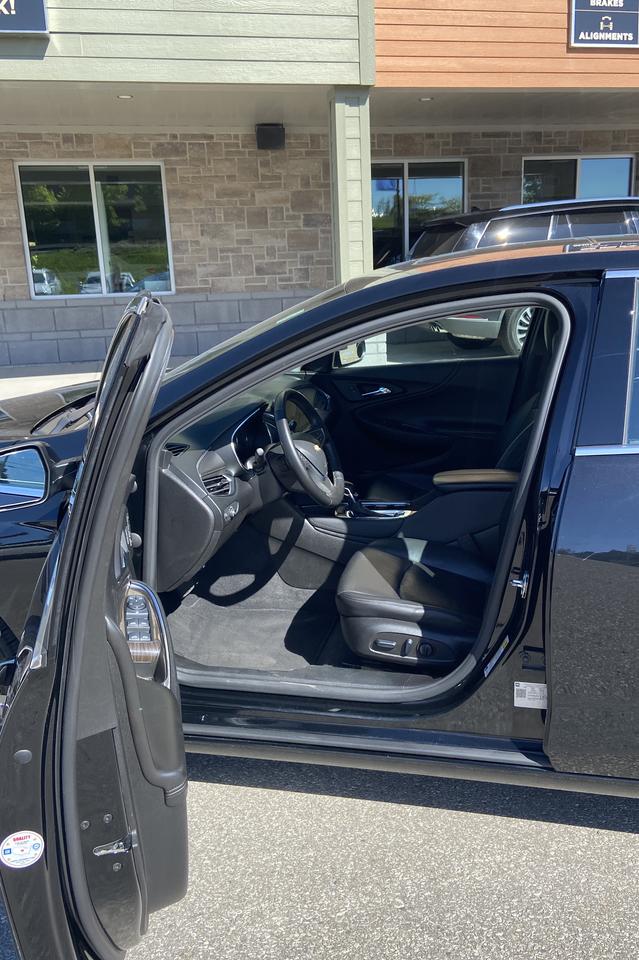 2023 Chevrolet Malibu 4dr Sdn 2LT Photo