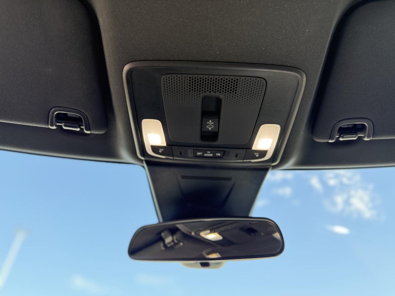 2025 Honda Civic Hybrid Sport eCVT | SUNROOF | REMOTE START | Photo