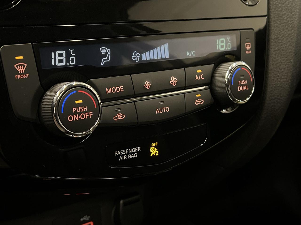 2023 Nissan Qashqai SL AWD| LEATHER | SUNROOF | 360 CAM | CARPLAY| NAV Photo