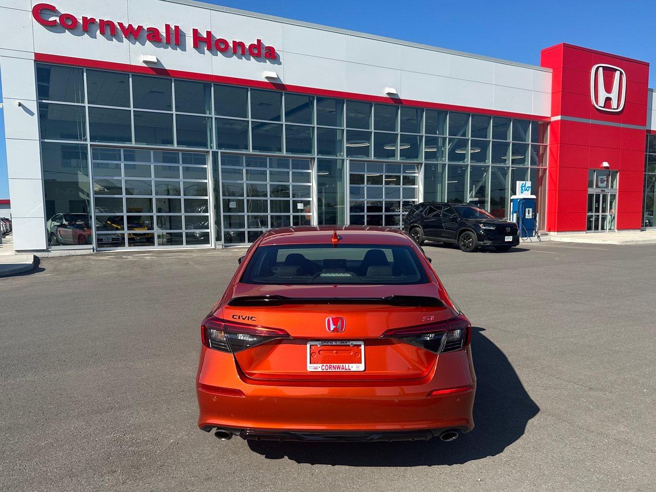 2022 Honda Civic Si Sedan Photo4