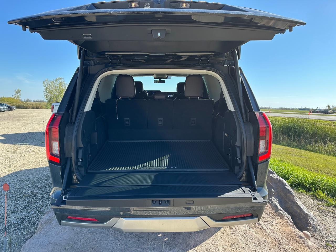 2025 Ford Expedition PLATINUM MAX 4x4 600A Photo5