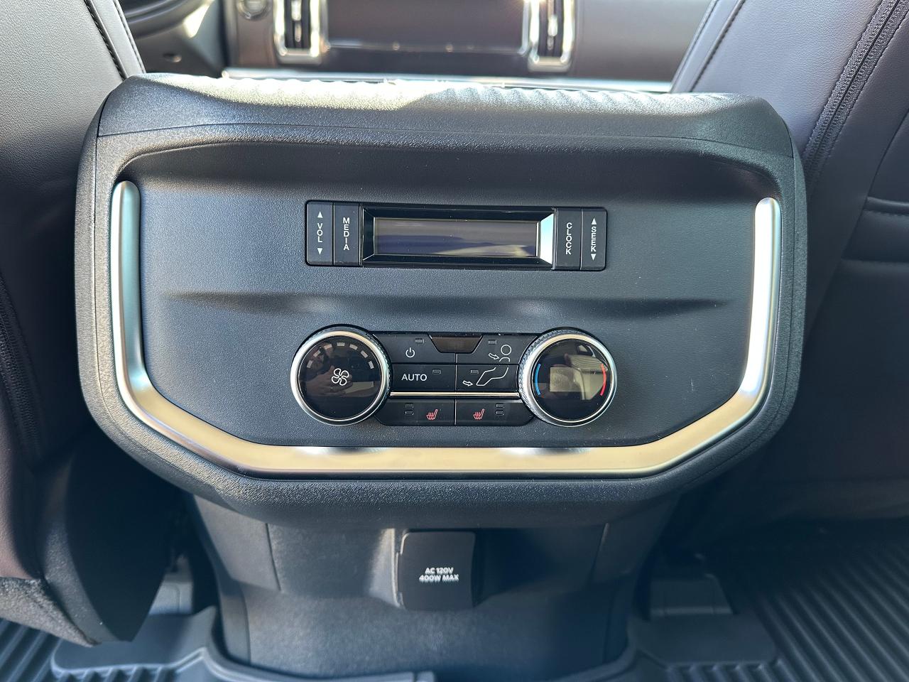 2025 Ford Expedition PLATINUM MAX 4x4 600A Photo5