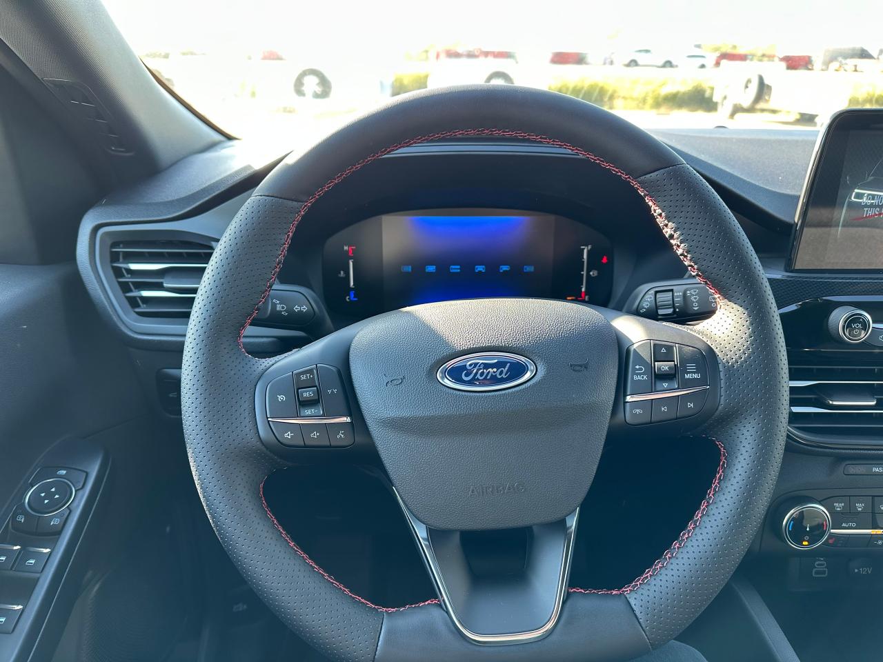 2025 Ford Escape ST-LINE AWD 300A Photo5