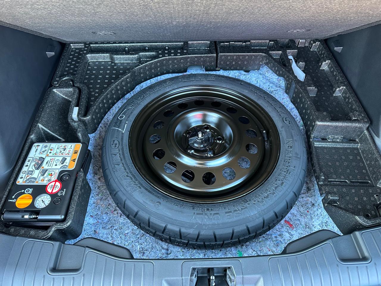 2025 Ford Escape ST-LINE AWD 300A Photo5