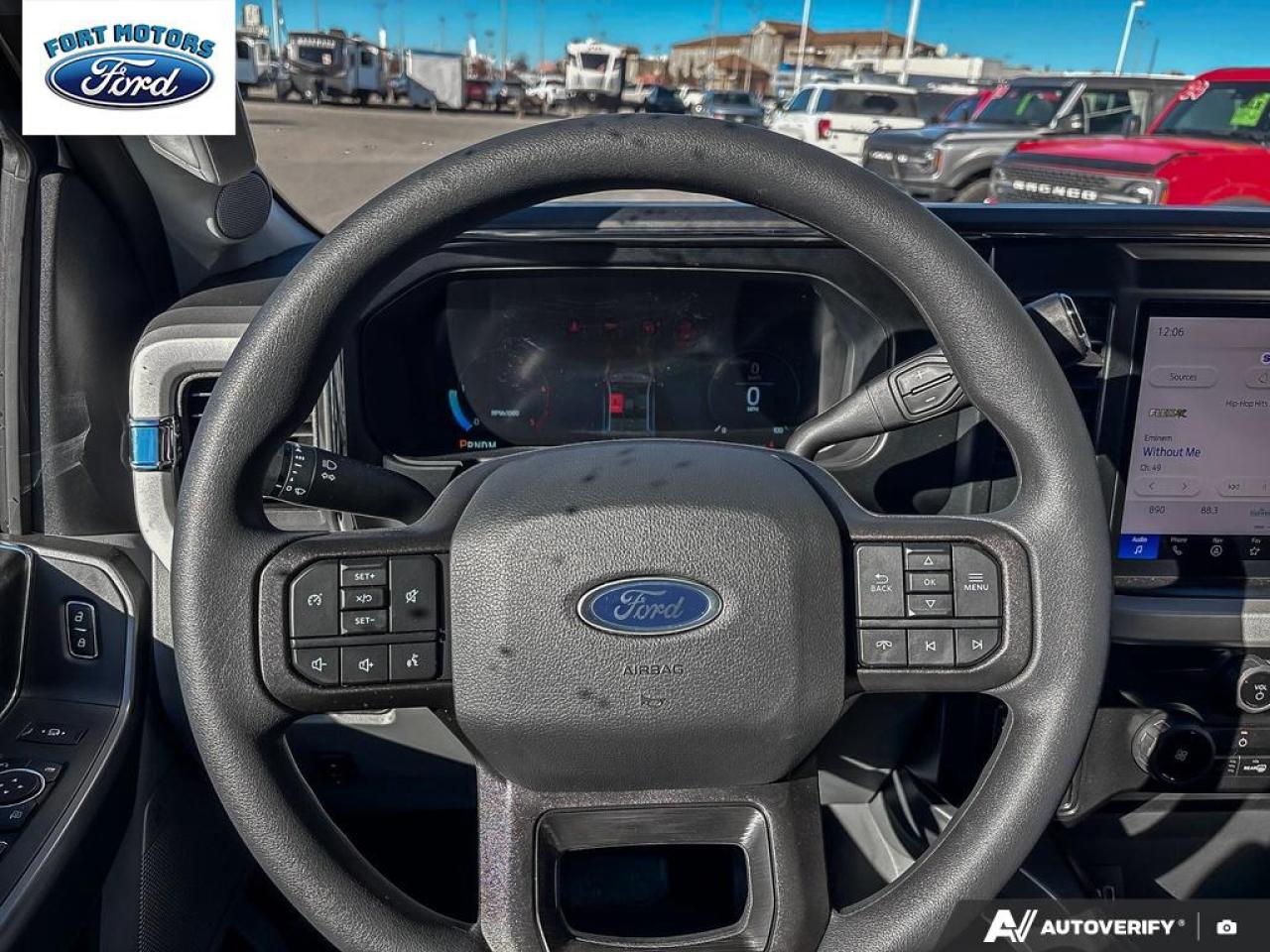 2026 Ford F-350 Super Duty SRW XLT Photo5