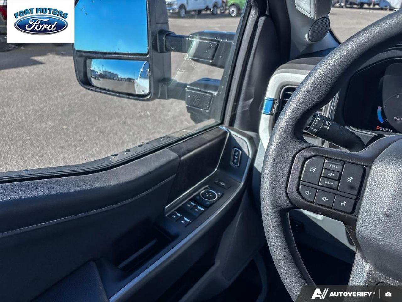 2026 Ford F-350 Super Duty SRW XLT Photo5