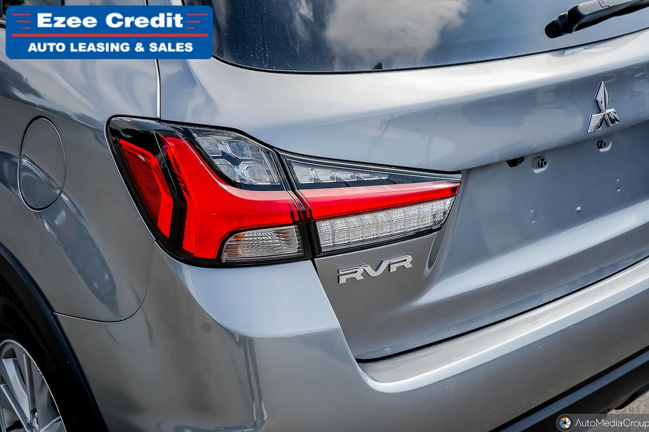 2022 Mitsubishi RVR SE Photo37