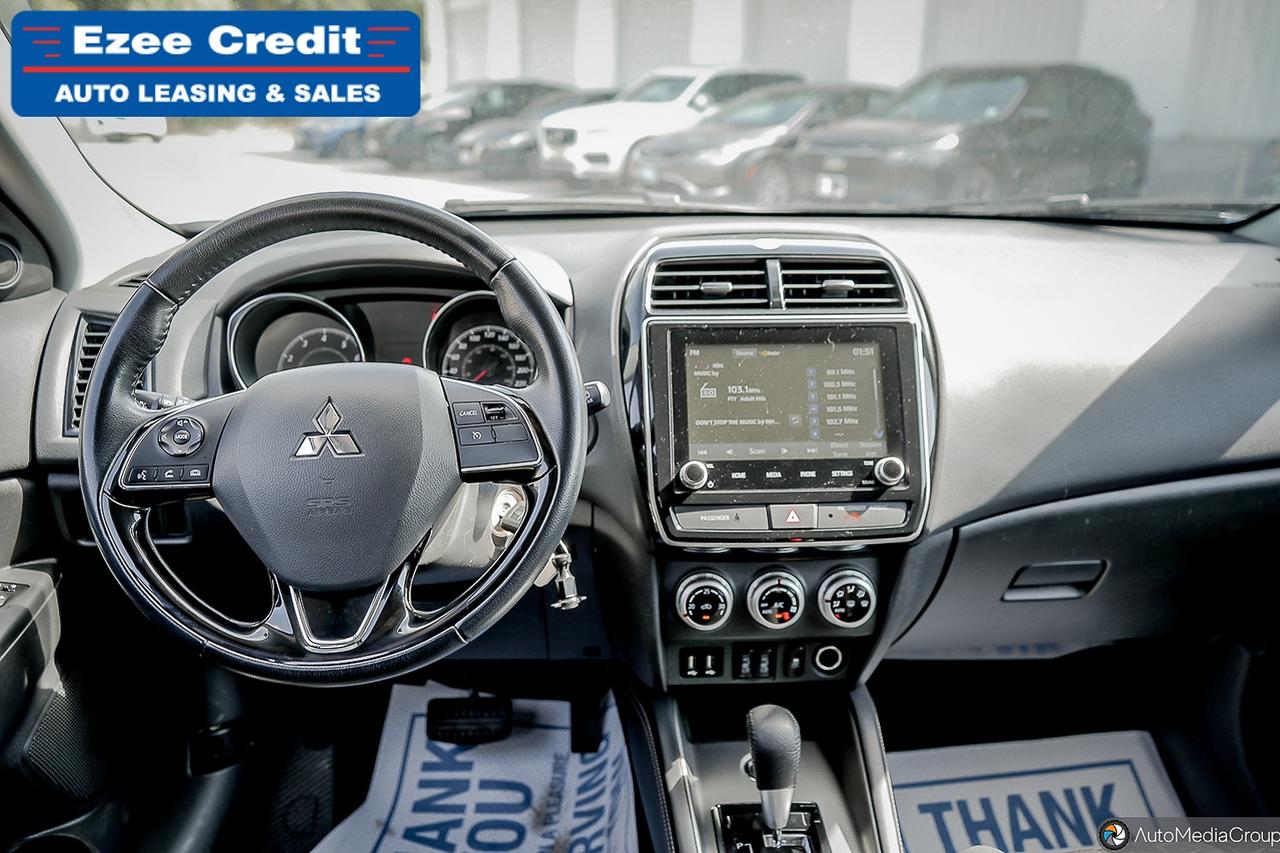 2022 Mitsubishi RVR SE Photo