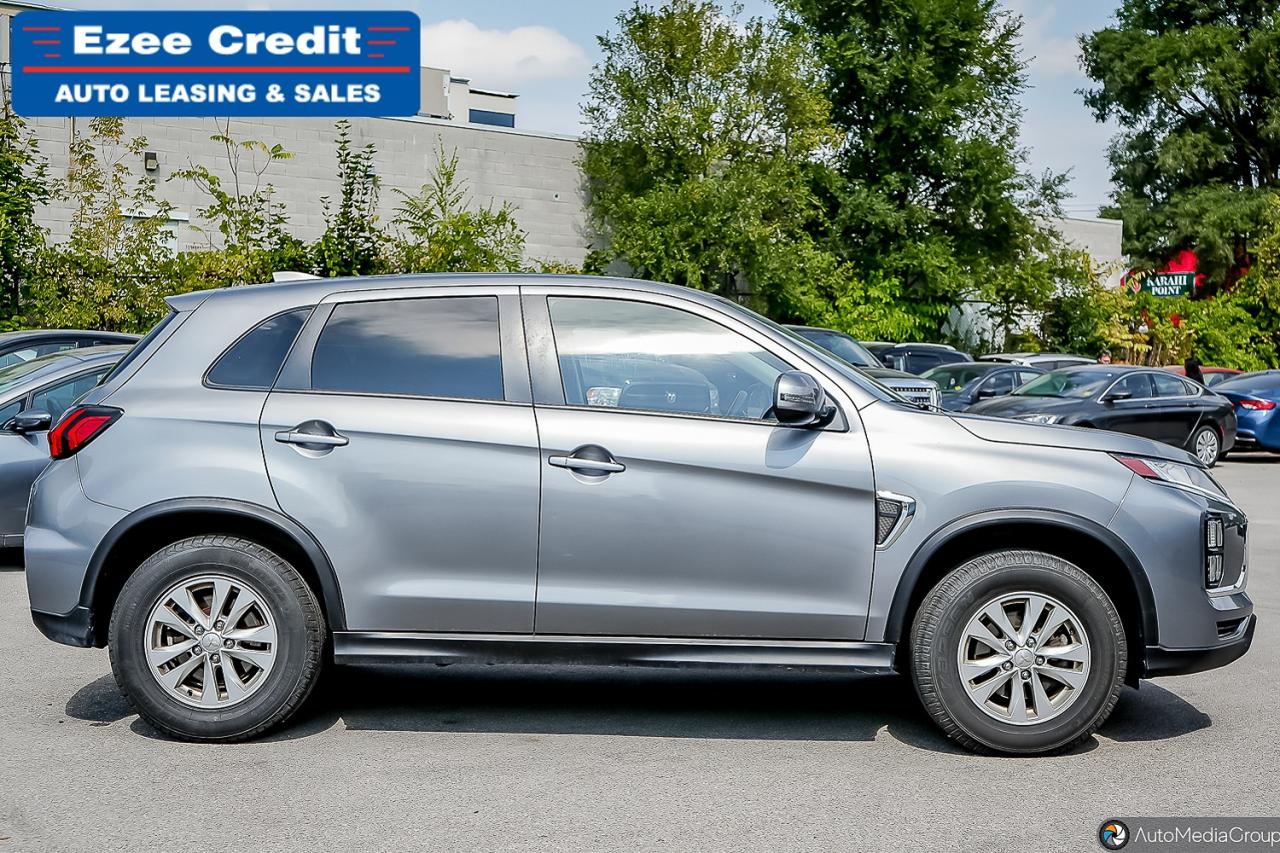 2022 Mitsubishi RVR SE Photo34