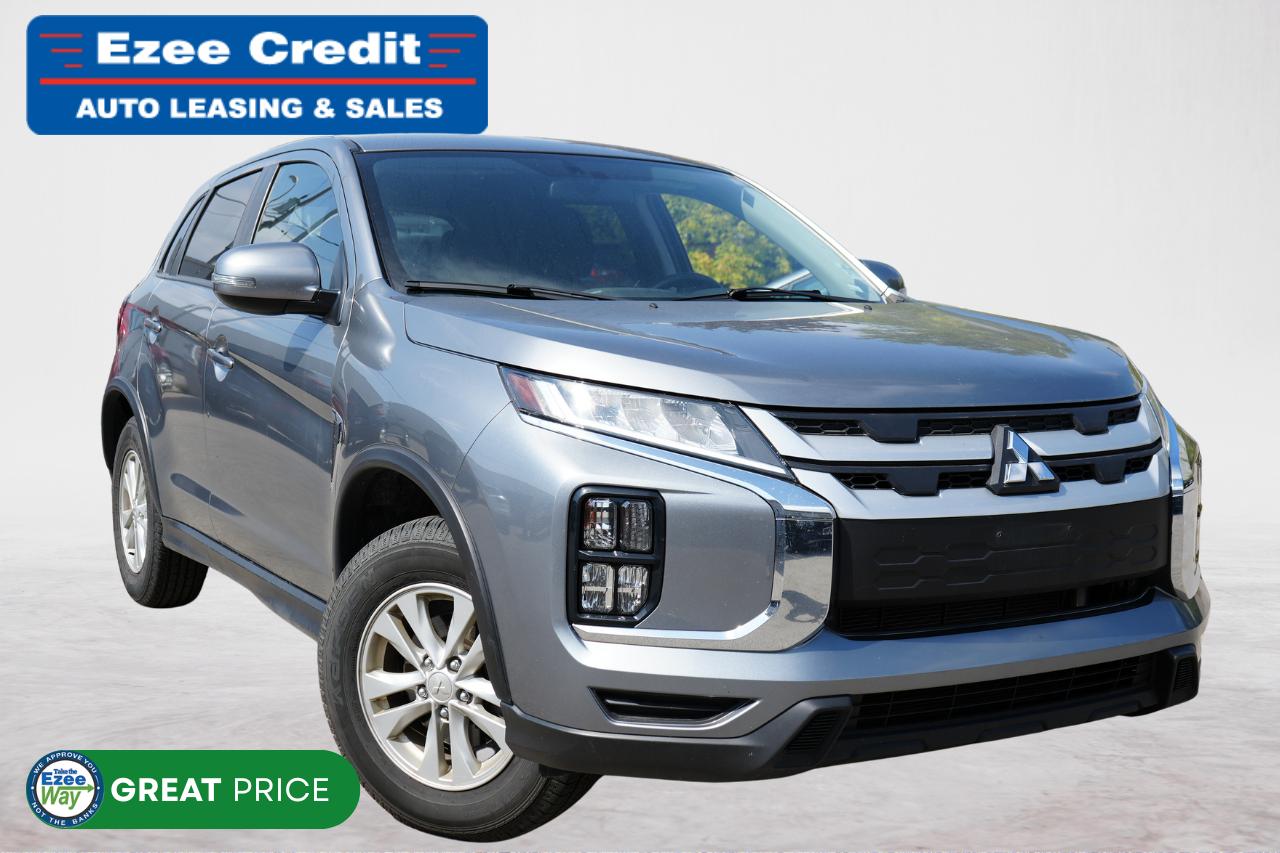 2022 Mitsubishi RVR SE Photo0