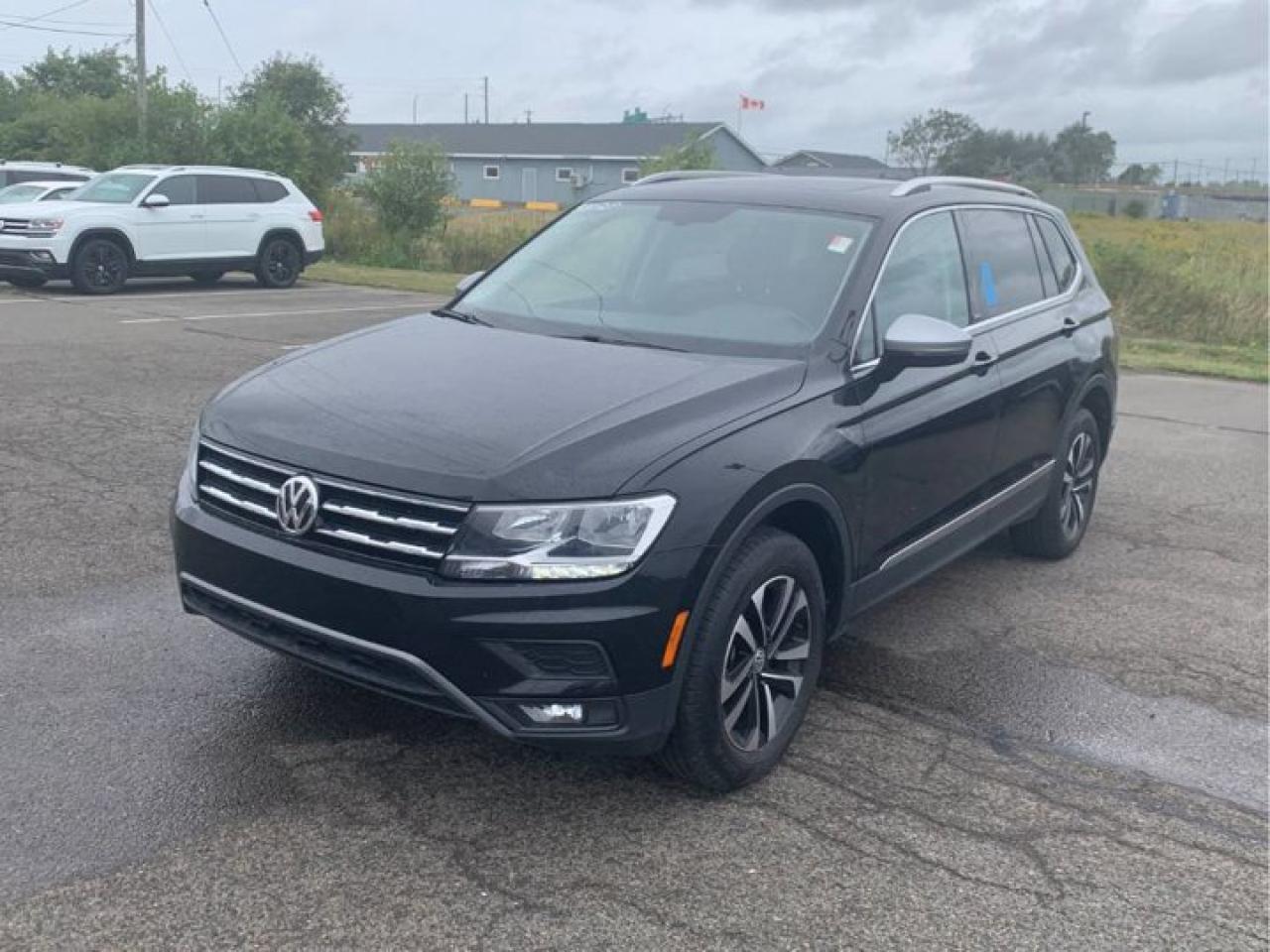 Used 2021 Volkswagen Tiguan United 4Motion | Pano Roof | Digital Cockpit | Heated Seats | Navi | Reverse Cam | Carplay & More ! for sale in Guelph, ON