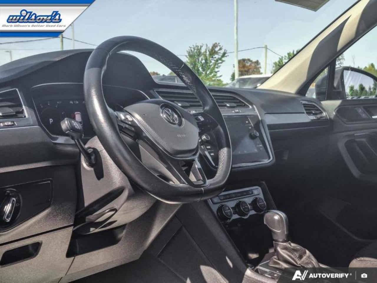 2021 Volkswagen Tiguan United 4Motion | Pano Roof | Digital Cockpit | Heated Seats | Navi | Reverse Cam | Carplay & More ! Photo