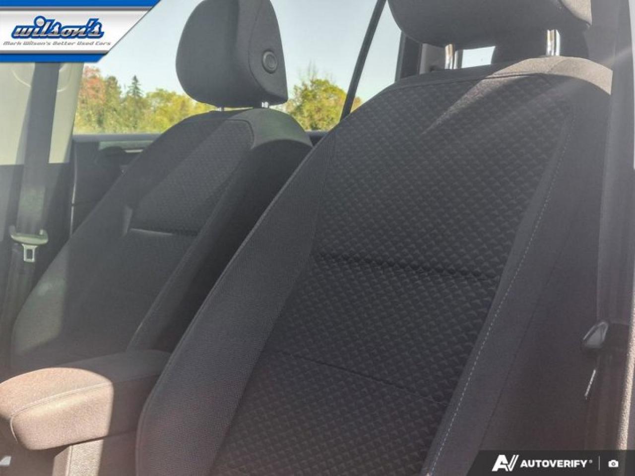 2021 Volkswagen Tiguan United 4Motion | Pano Roof | Digital Cockpit | Heated Seats | Navi | Reverse Cam | Carplay & More ! Photo