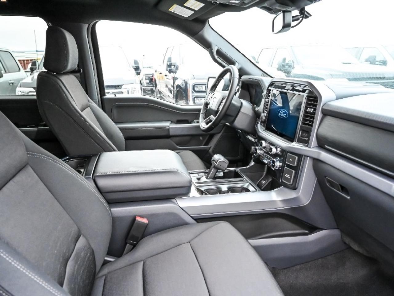 2025 Ford F-150 XLT Photo