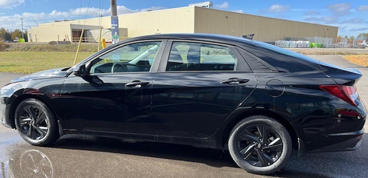 2023 Hyundai Elantra  Photo