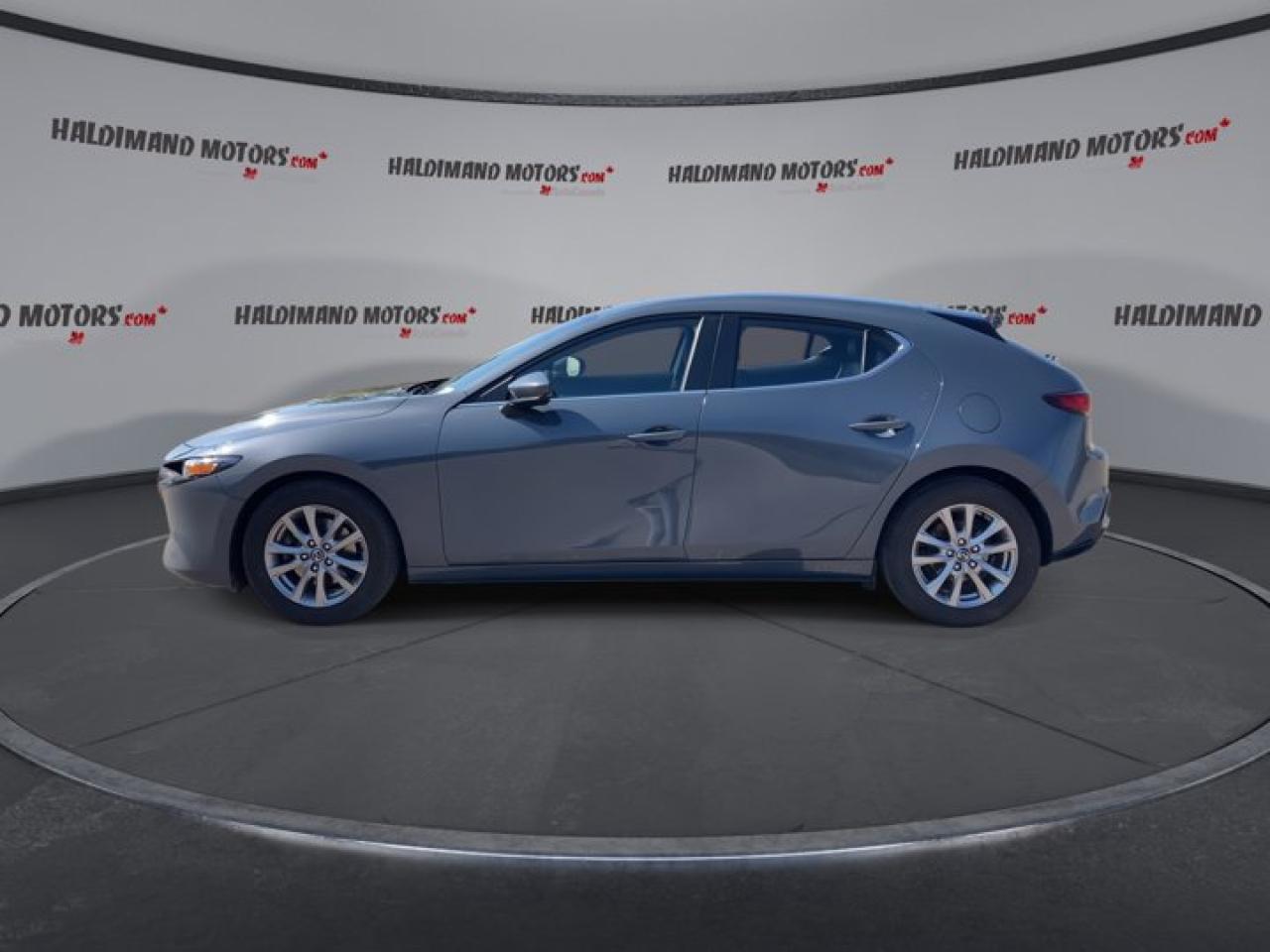 2019 Mazda MAZDA3 Sport GS AWD | Heated Seats | Sunroof Photo4