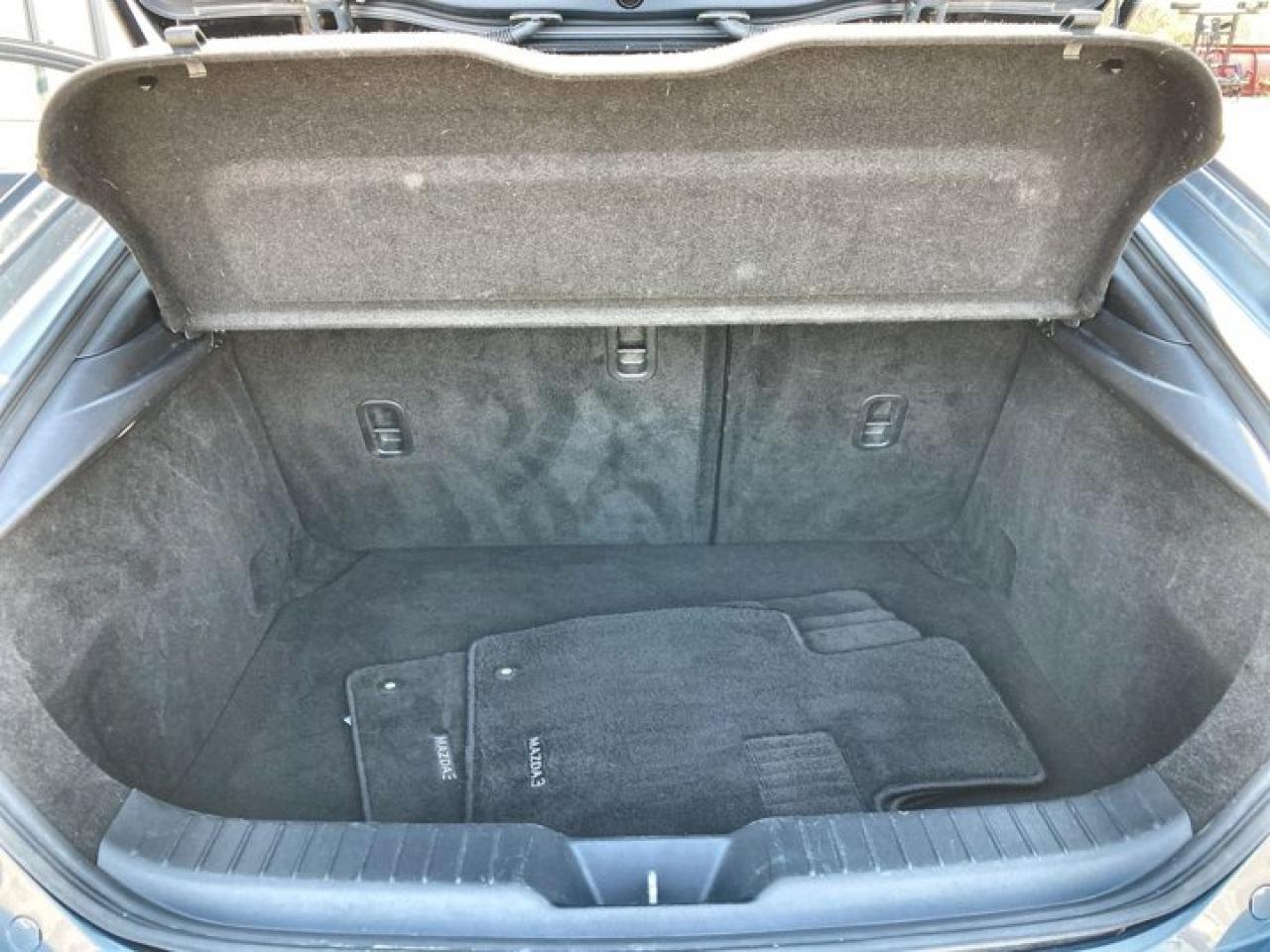 2019 Mazda MAZDA3 Sport GS AWD | Heated Seats | Sunroof Photo