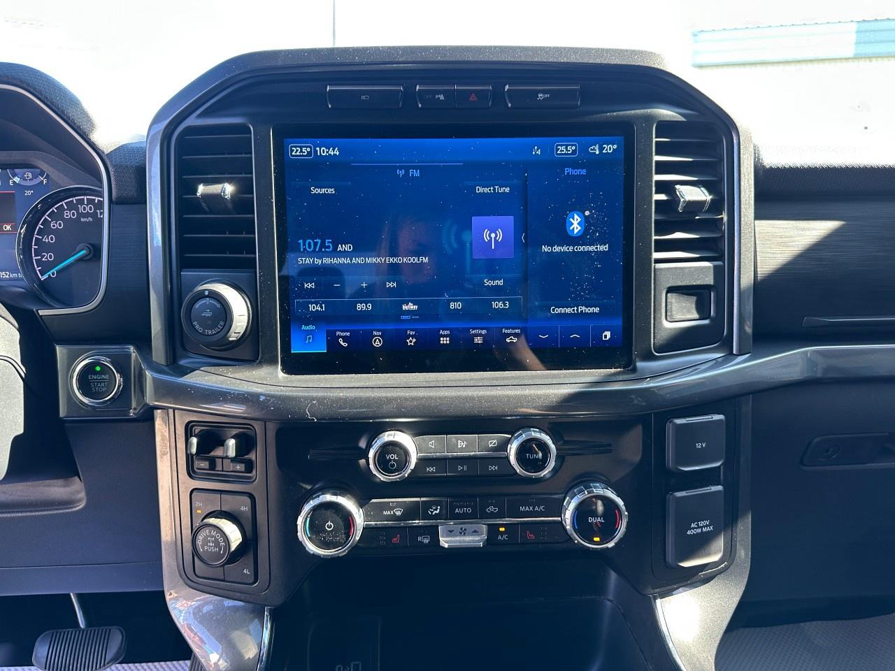 2023 Ford F-150 XLT 4WD SuperCrew 6.5' Box Photo