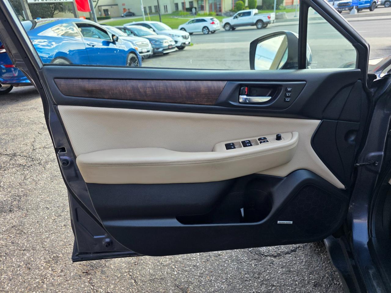 2015 Subaru Outback 2.5i Limited Package Eyesight | Leather | Sunroof | HK Sound | Navi | Heated Seats Photo