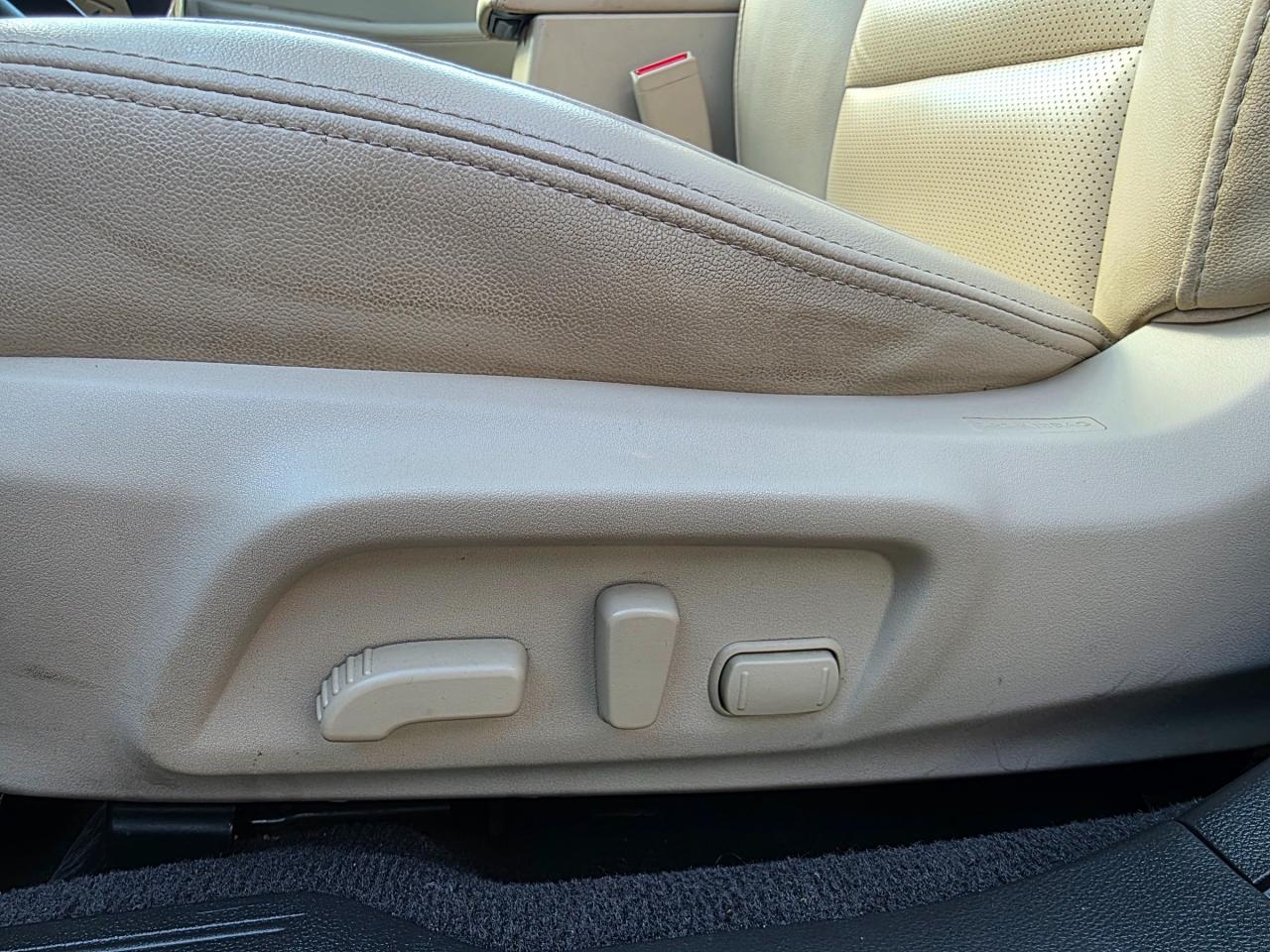 2015 Subaru Outback 2.5i Limited Package Eyesight | Leather | Sunroof | HK Sound | Navi | Heated Seats Photo