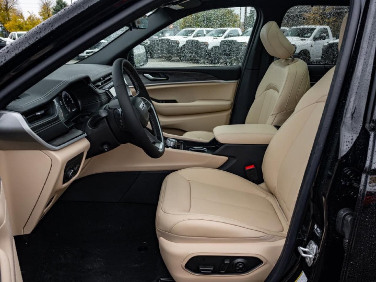 2025 Jeep Grand Cherokee Limited Photo