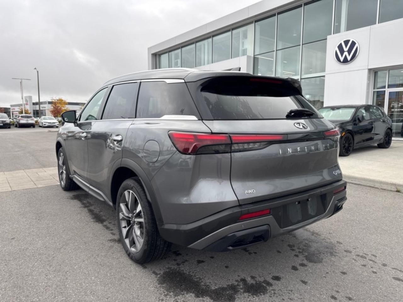 2024 Infiniti QX60 LUXE  - Leather Seats Photo