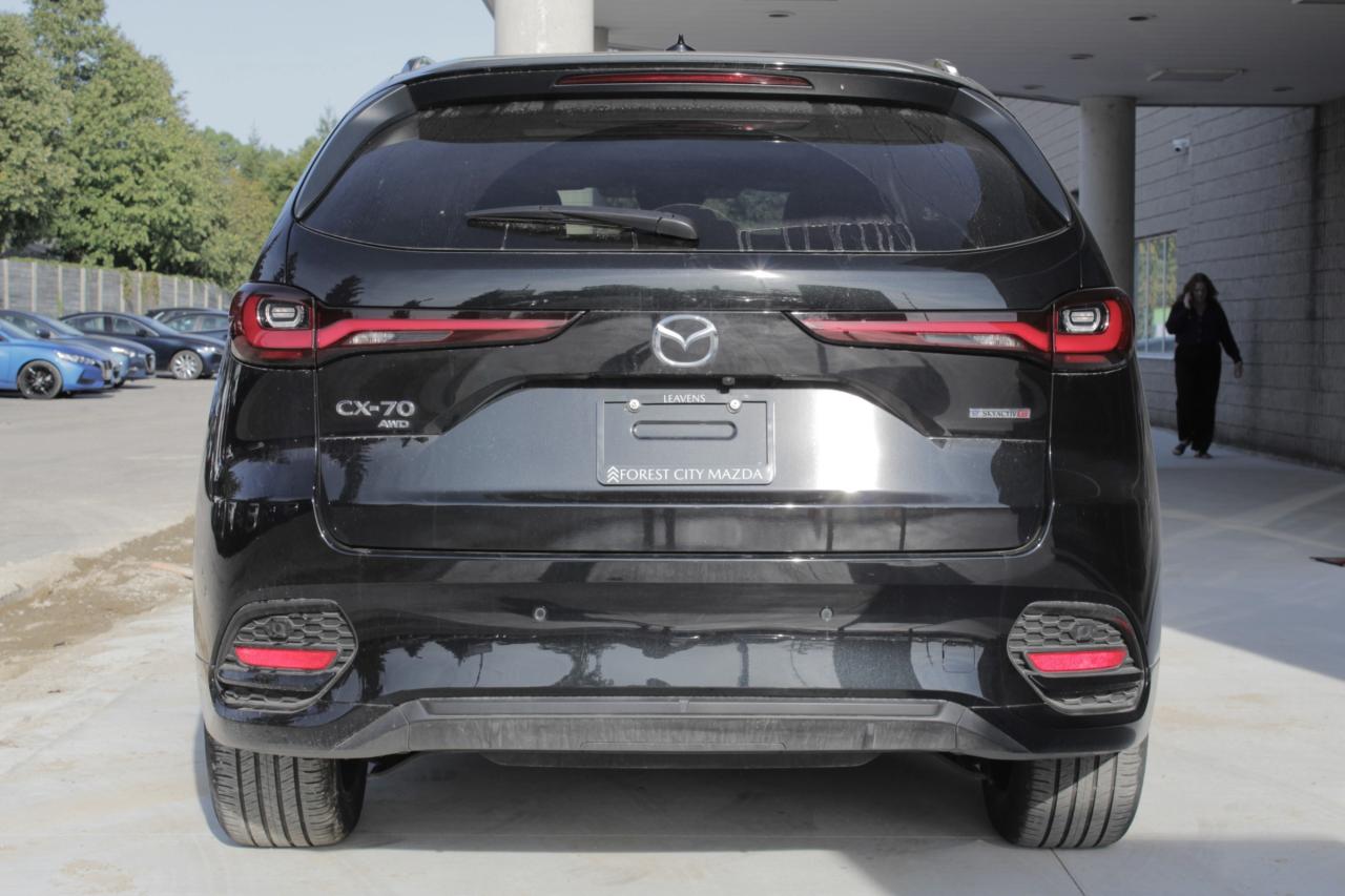 2025 Mazda CX-70 MHEV SIGNATURE Photo3