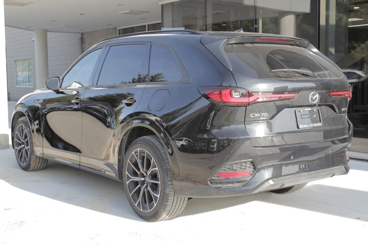 2025 Mazda CX-70 MHEV SIGNATURE Photo2
