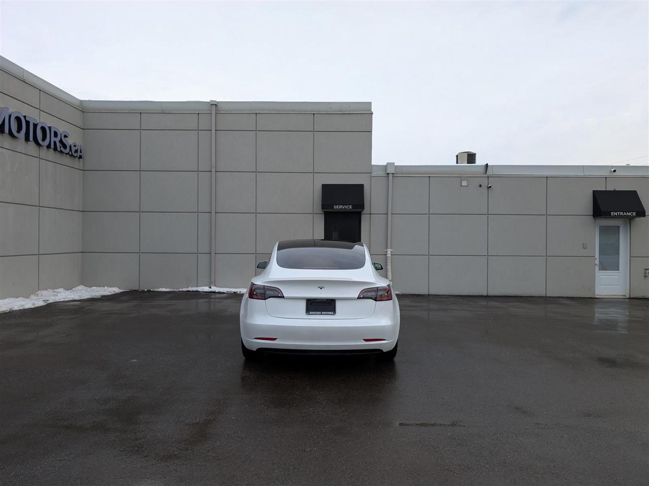 2021 Tesla Model 3 STANDARD RANGE PLUS Photo