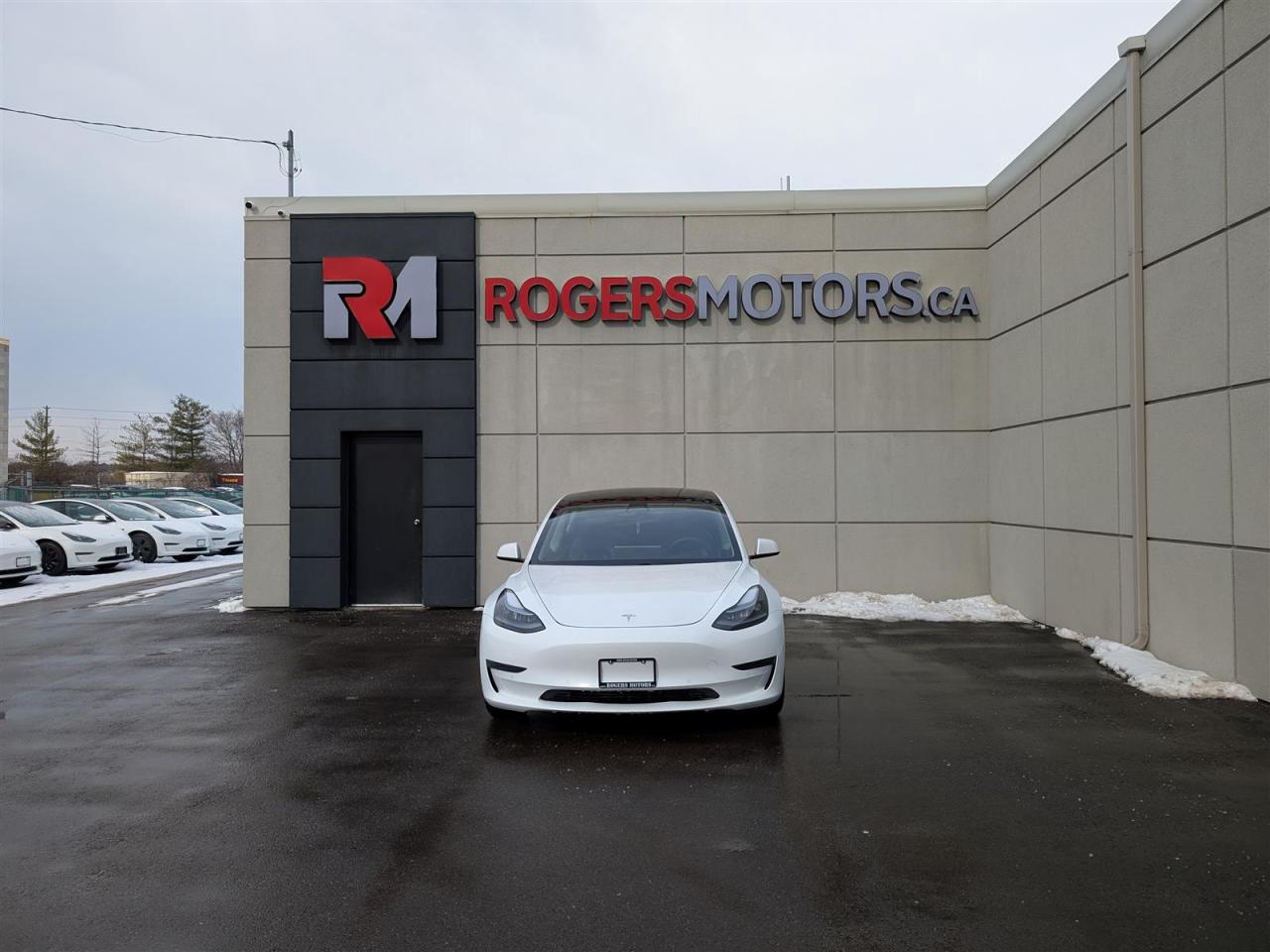 2021 Tesla Model 3 STANDARD RANGE PLUS Photo