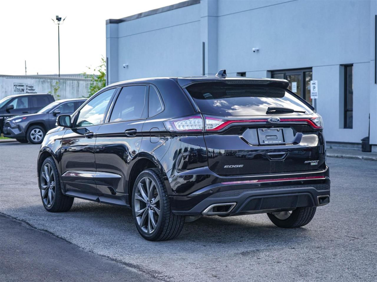 2017 Ford Edge SPORT | AWD | LTHR | PANO ROOF | NO ACCIDENTS Photo