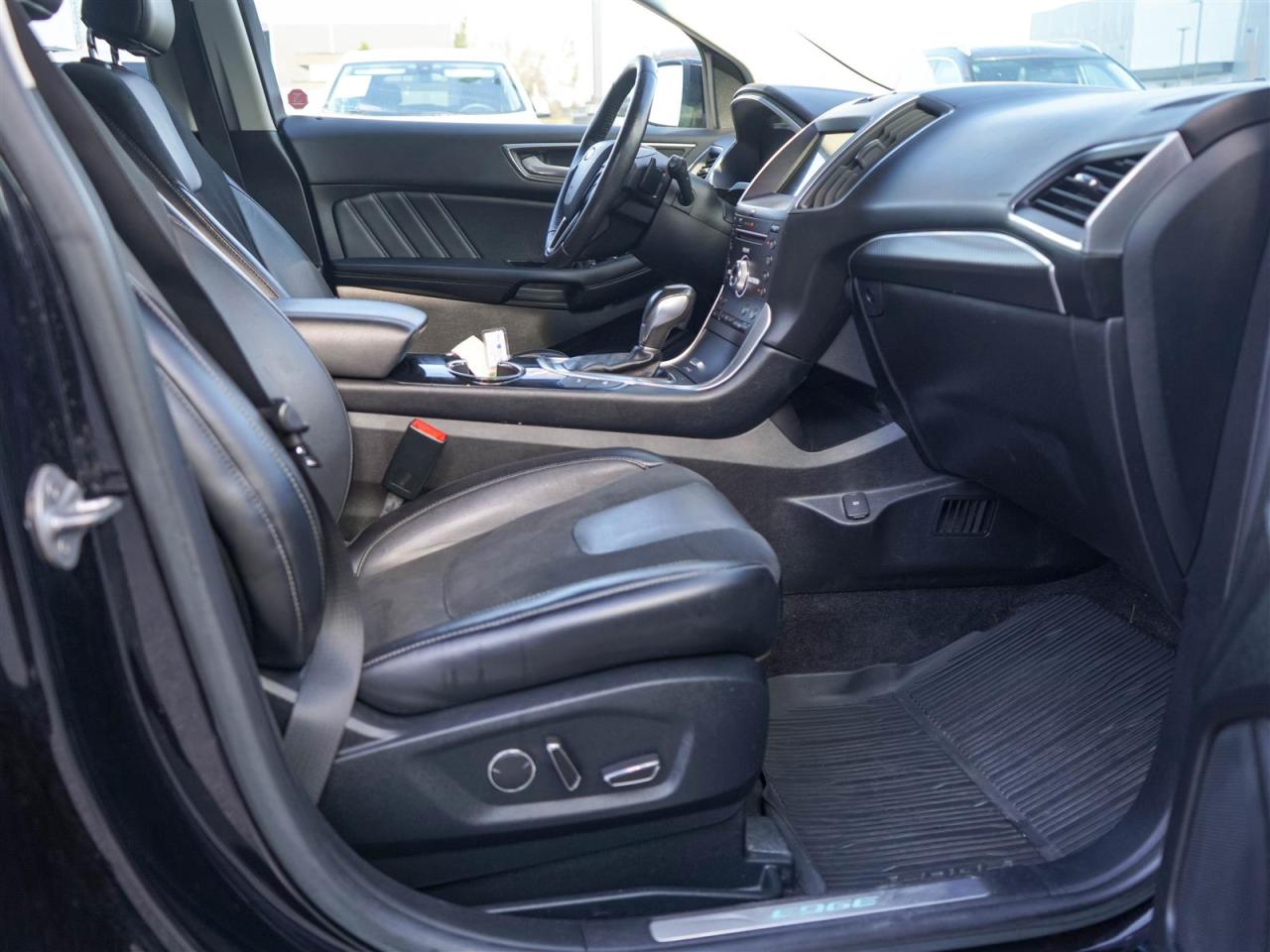 2017 Ford Edge SPORT | AWD | LTHR | PANO ROOF | NO ACCIDENTS Photo