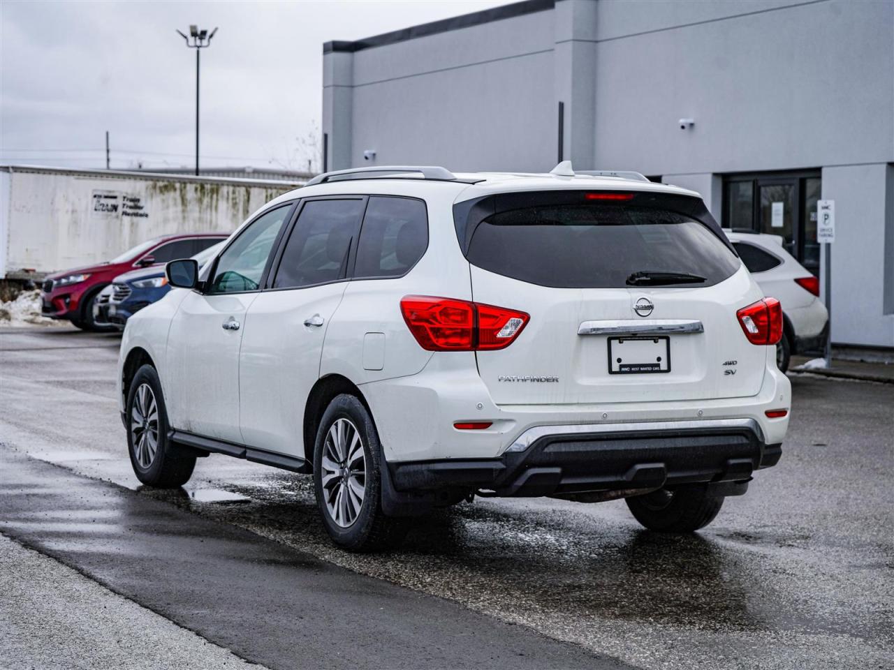 2020 Nissan Pathfinder SV TECH | NAV | 13 SERV REC | NO ACCIDENTS Photo