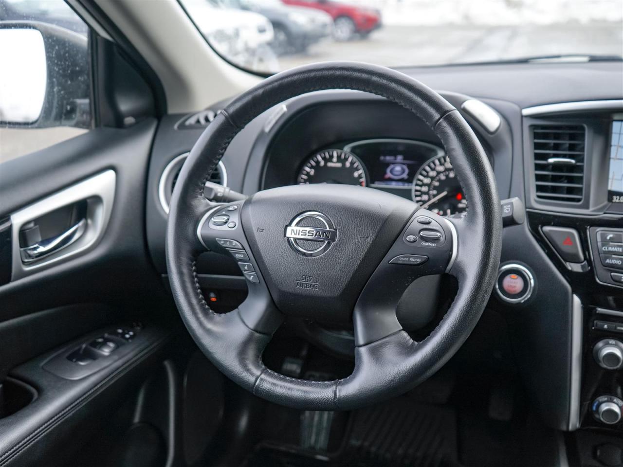 2020 Nissan Pathfinder SV TECH | NAV | 13 SERV REC | NO ACCIDENTS Photo