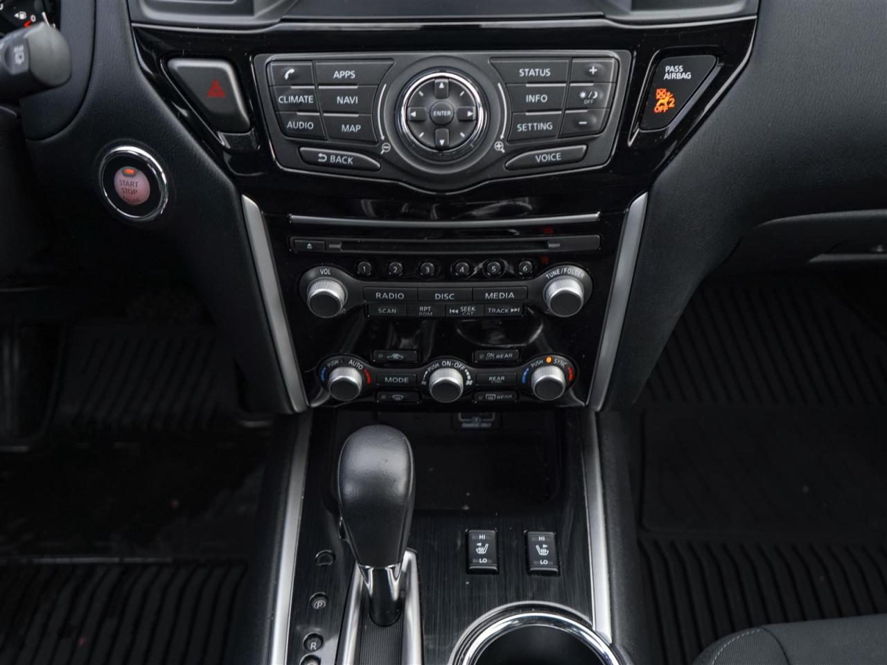 2020 Nissan Pathfinder SV TECH | NAV | 13 SERV REC | NO ACCIDENTS Photo