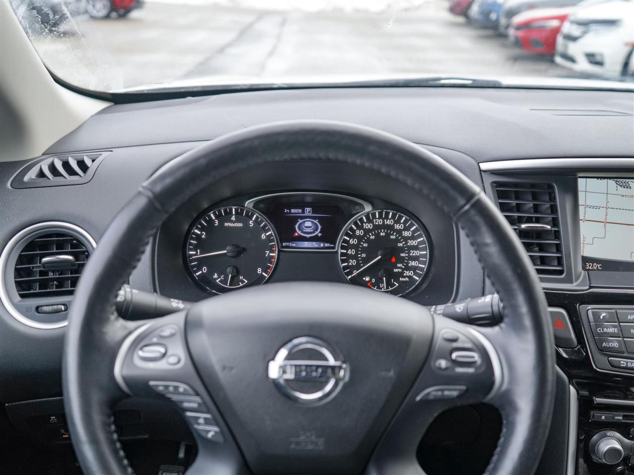 2020 Nissan Pathfinder SV TECH | NAV | 13 SERV REC | NO ACCIDENTS Photo