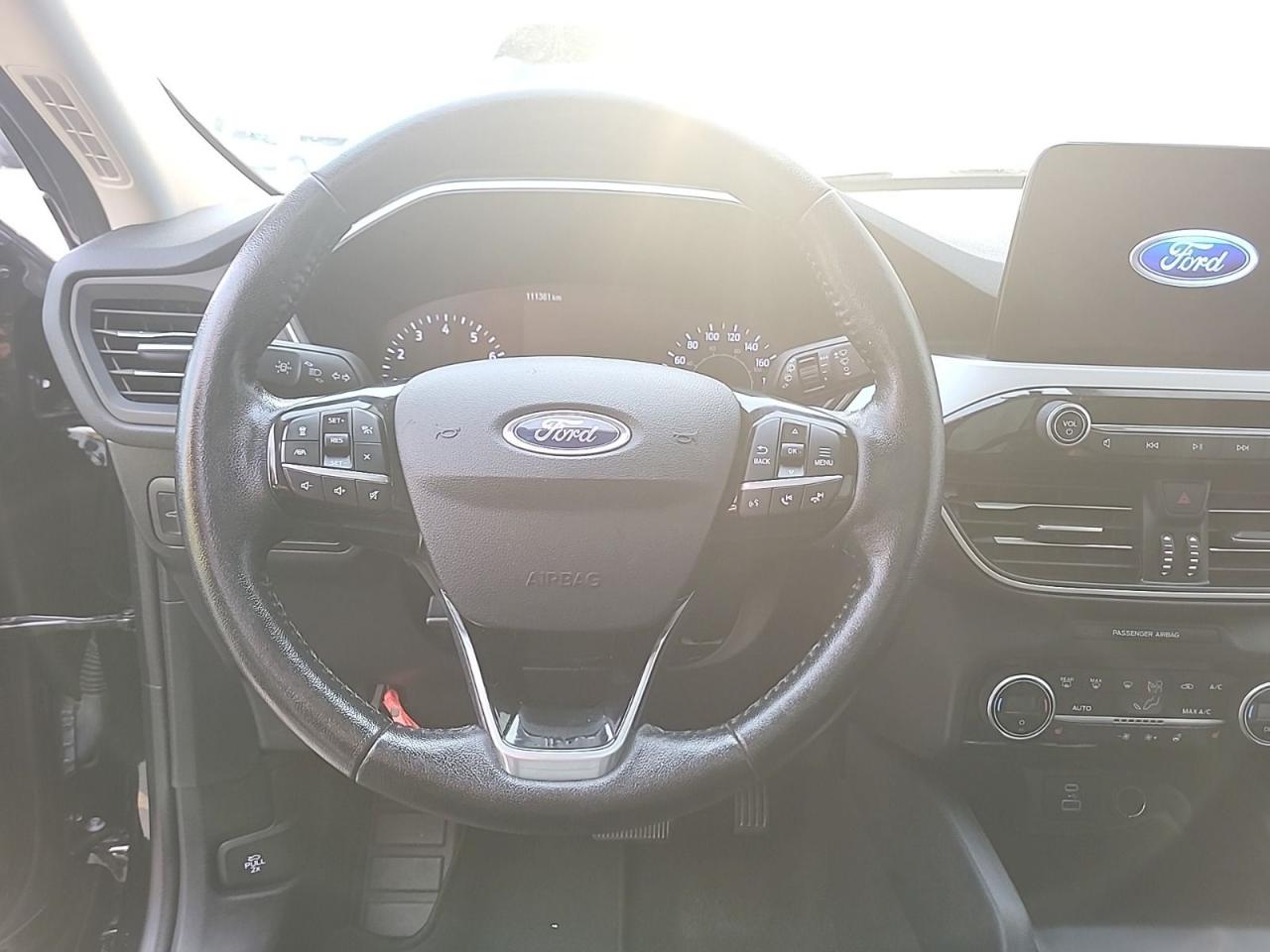 2021 Ford Escape SEL Photo