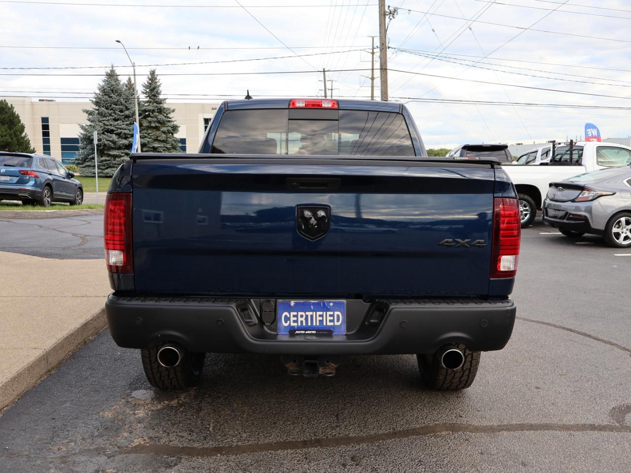 2019 RAM 1500 HEMI WARLOCK 4WD CERTIFIED *1 OWNER*ACCIDENT FREE* CAMERA NAV SUNROOF BLUETOOTH HEATED SEATS CRUISE ALLOYS Photo3