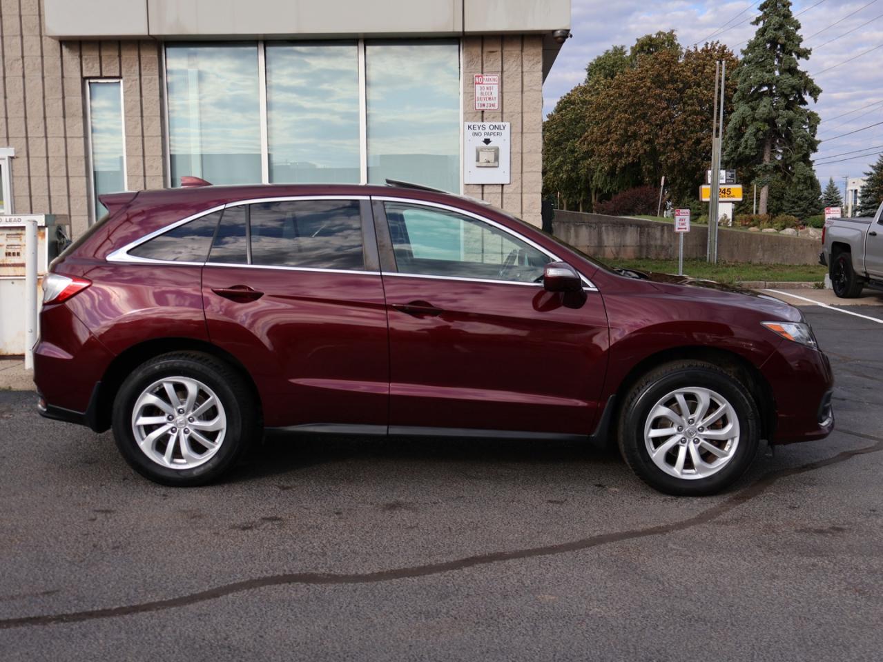2017 Acura RDX TECH AWD CERTIFIED *ACCIDENT FREE*ACURA MAINTAIN* NAV CAMERA BLUETOOTH LEATHER HEATED SUNROOF CRUISE ALLOYS - Photo #6