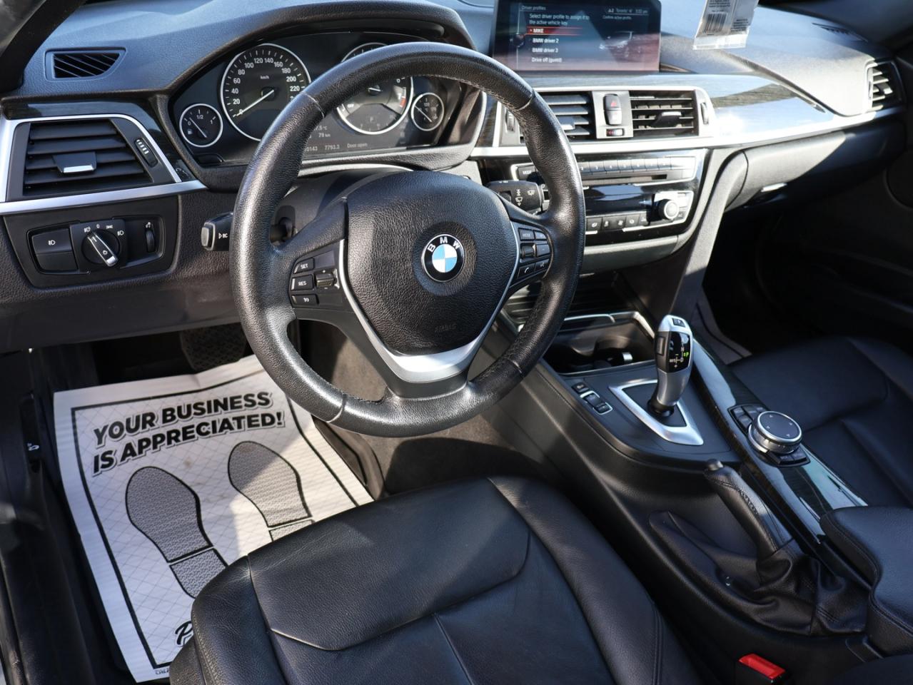 2017 BMW 3 Series 330i xDrive AWD CERTIFIED *BMW MAINTAIN* CAMERA NAV BLUETOOTH LEATHER HEATED SUNROOF CRUISE ALLOYS - Photo #9