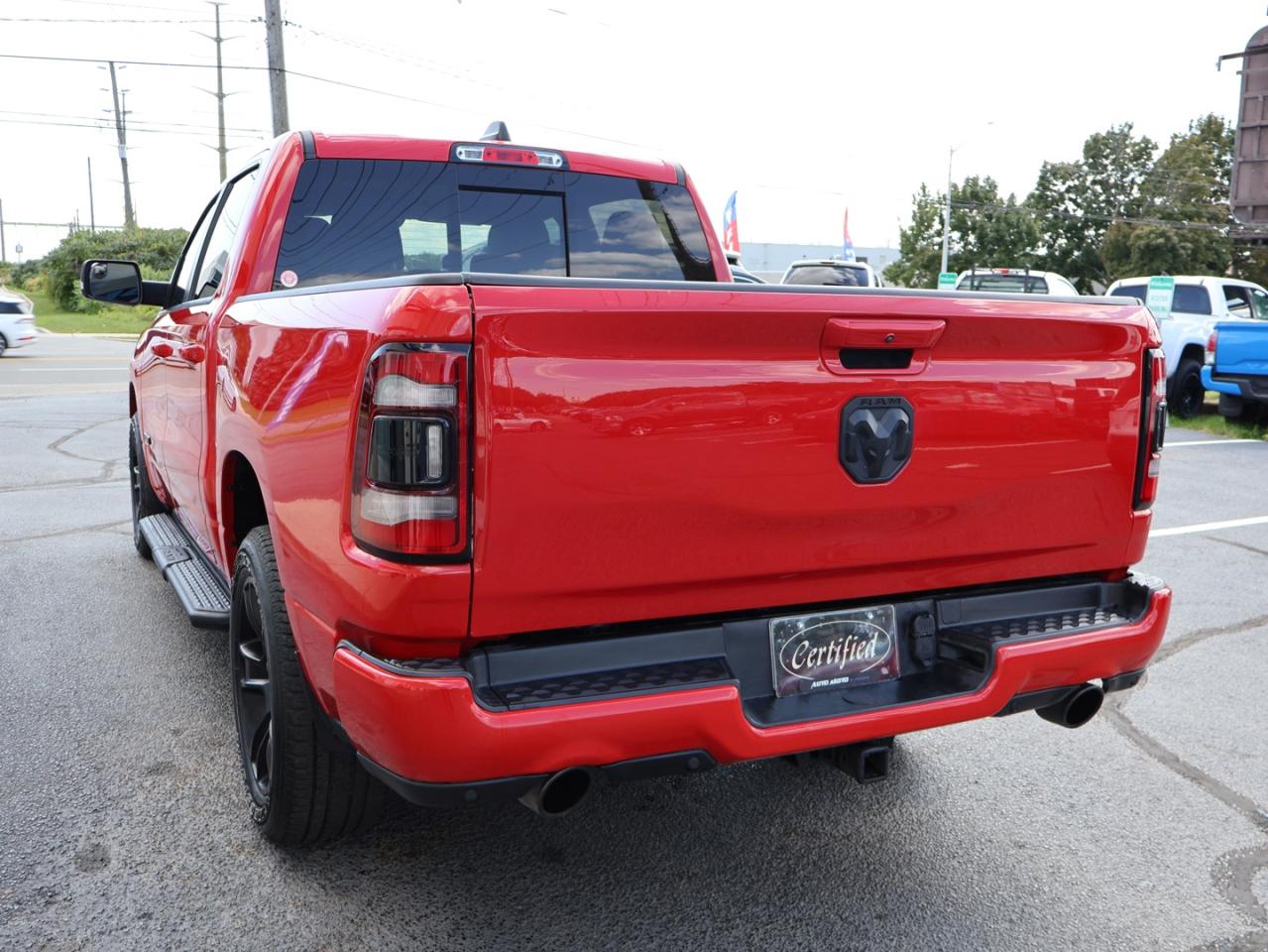 2022 RAM 1500 SPORT V8 HEMI 4WD CERTIFIED CAMERA NAV BLUETOOTH LEATHER HEATED P.SENSORS CRUISE ALLOYS Photo4