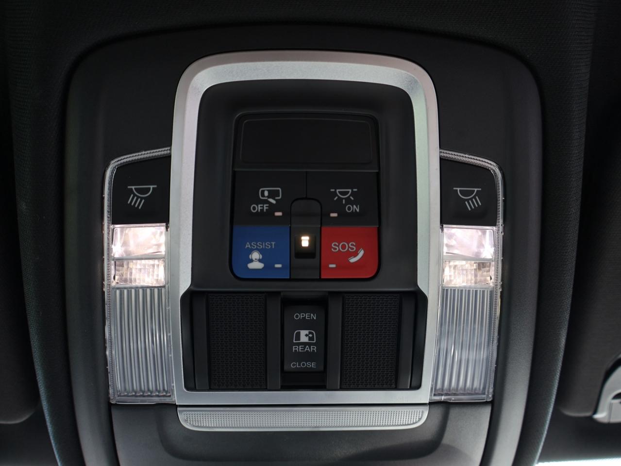 2022 RAM 1500 SPORT V8 HEMI 4WD CERTIFIED CAMERA NAV BLUETOOTH LEATHER HEATED P.SENSORS CRUISE ALLOYS - Photo #33