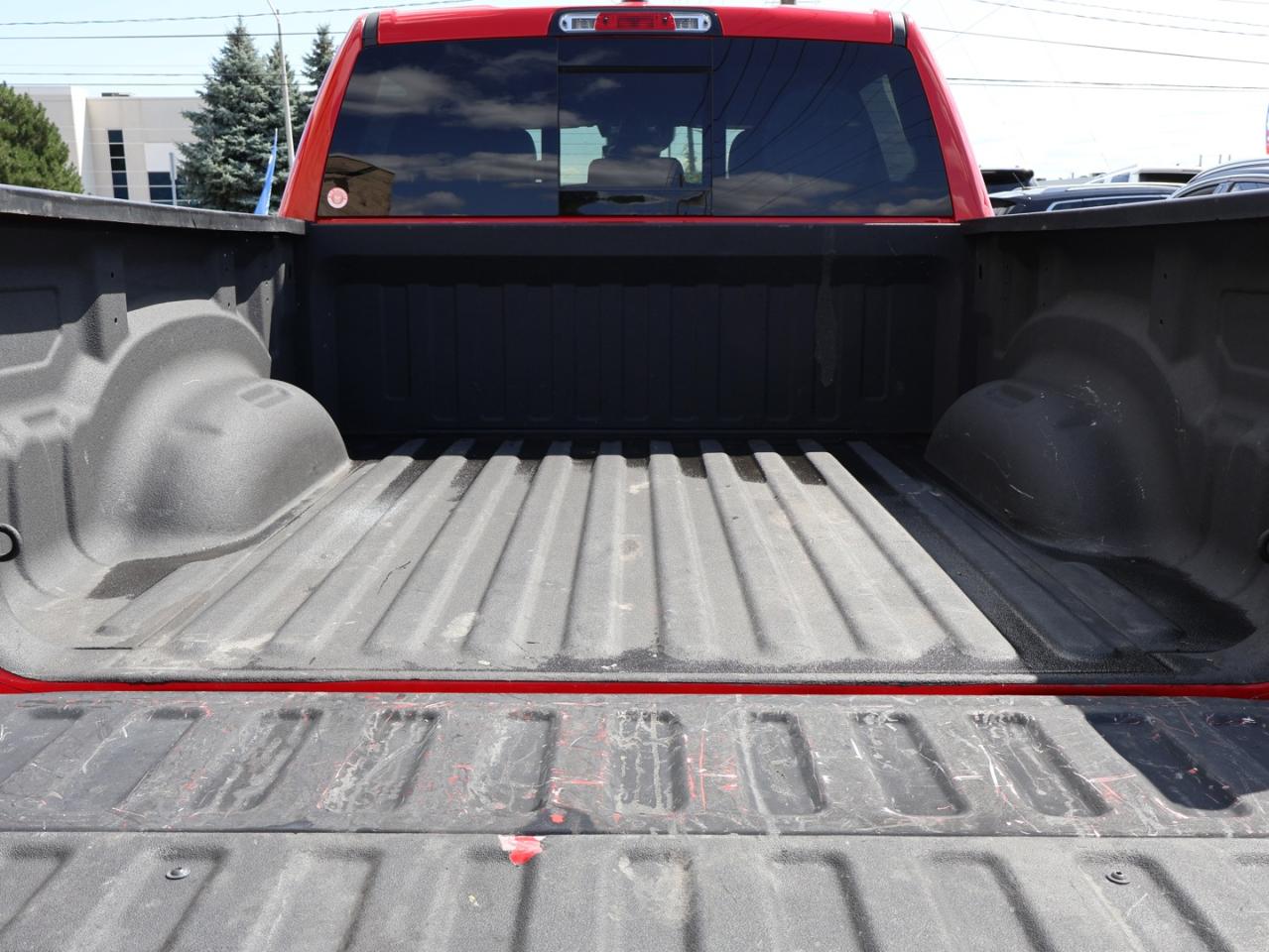 2022 RAM 1500 SPORT V8 HEMI 4WD CERTIFIED CAMERA NAV BLUETOOTH LEATHER HEATED P.SENSORS CRUISE ALLOYS - Photo #35
