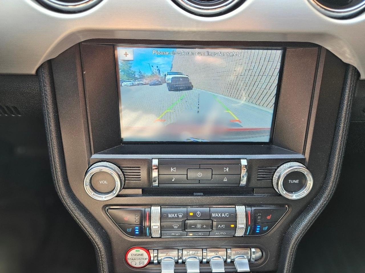 2016 Ford Mustang FASTBACK PREMIUM-AUTOMATIC-LEATHER-LOADED Photo