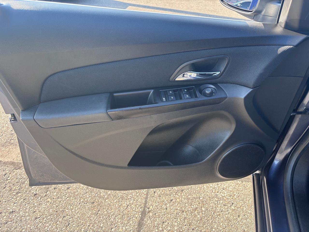 2014 Chevrolet Cruze 2LT BACKUP CAM HEATED SEATS! - Photo #13